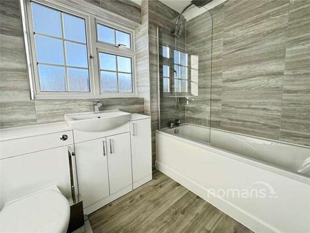 Georgina Court, Clarence Road, Fleet, Hampshire, GU51 - Photo 5