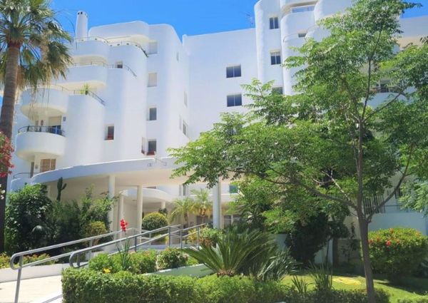 Middle Floor Apartment in Guadalmina Alta