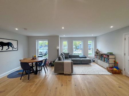 5 bedroom townhouse to rent - Photo 2