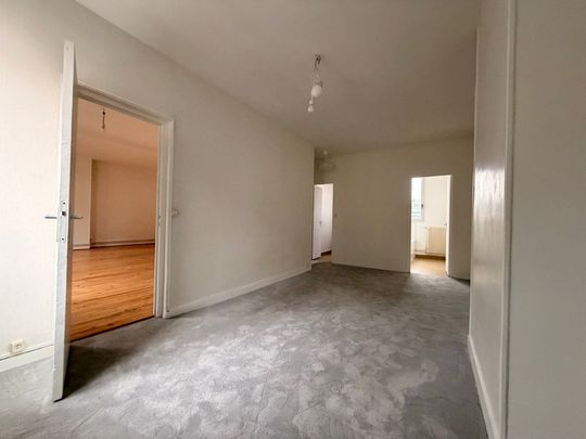 Location Appartement 2 pièces 70m² - Photo 1