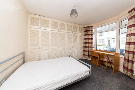 5 bedroom terraced house to rent - Photo 4