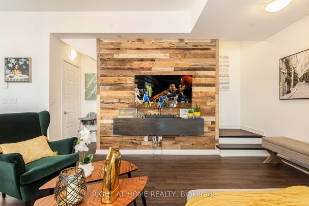 For Lease - 275 Broward Way Unit# 58, Innisfil, Ontario - Photo 1