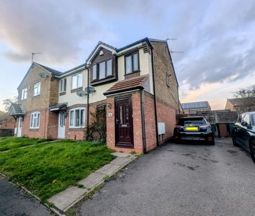 2 bedroom semi-detached house to rent - Photo 5