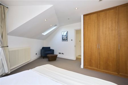 Rudall Crescent, London, NW3 1RS - Photo 2