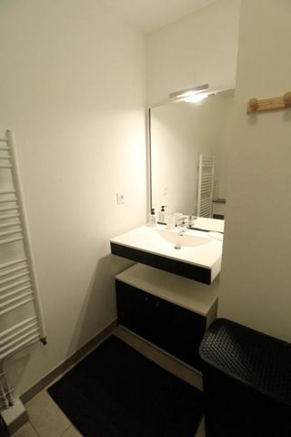 Location Appartement 2 pièces Meublé 39m² NANTES 44300 - Photo 5