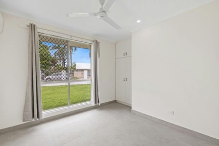 GREAT FAMILY HOME - Photo 5