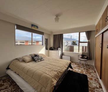 Windsor Townhouse - Photo 4