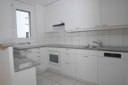 Grosszügige 4.5-Zimmer-Wohnung - Foto 2