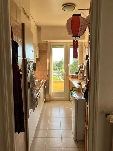 Appartement de 2.5 pièces au 4ème étage avec balcon - Foto 4