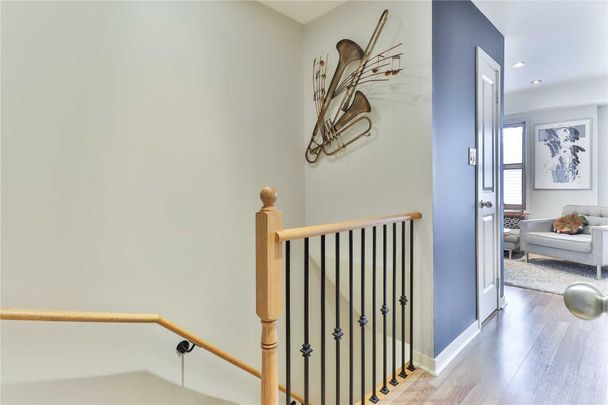 For Lease - 823 Dundas Road Unit# 5, Toronto, Ontario - Photo 1