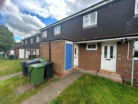 Austin Road, Bromsgrove, B60 - Photo 1