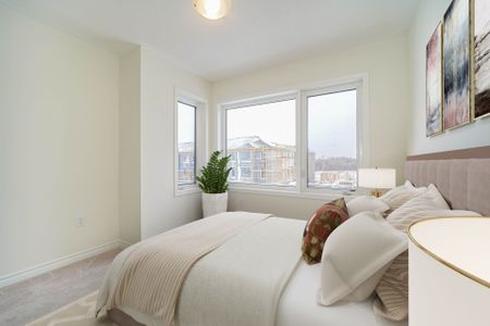 For Lease - 3325 Thunderbird Promenade, Pickering, Ontario - Photo 3