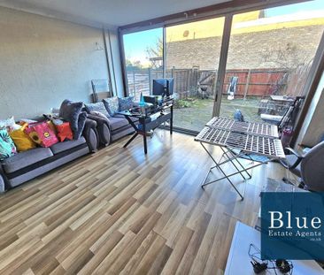 5 bedroom terraced house to rent - Photo 1