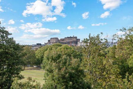 4 bedroom flat to rent - Photo 5