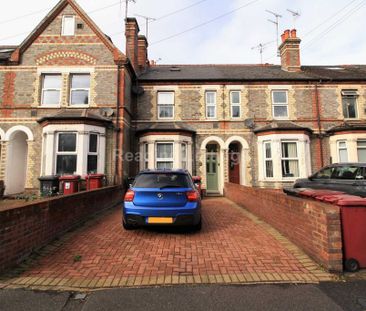 4 bedroom terraced house to rent - Photo 1
