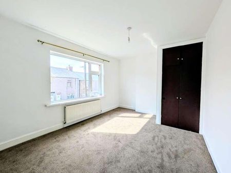 Cedar Terrace, West Cornforth, DL17 - Photo 4