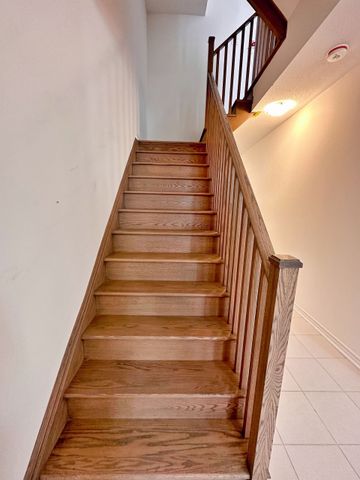 For Lease - 74 Chicago Lane, Markham, Ontario - Photo 2