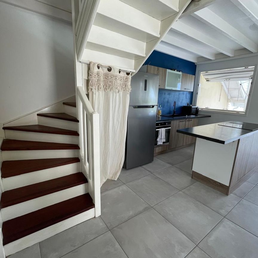 Location Appartement 3 pièces 50m² ST FRANCOIS 97118 - Photo 1