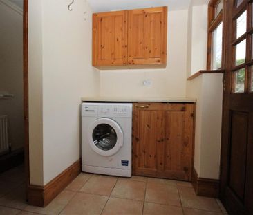 3 bedroom detached house to rent - Photo 2