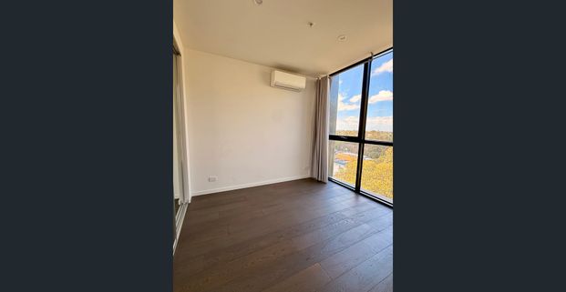 MODERN APARTMENT LIVING IN THE HEART OF SUNSHINE - Photo 1