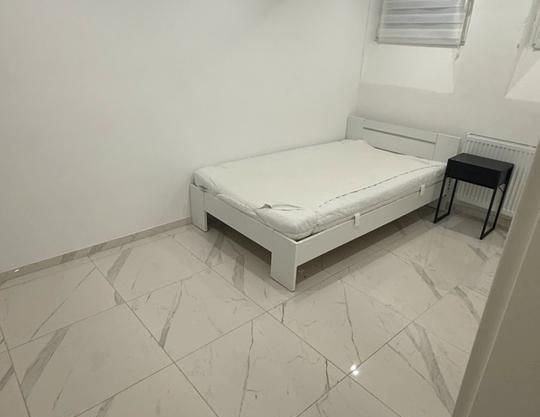 2 Zimmer im Souterrain zu Vermieten - Foto 1