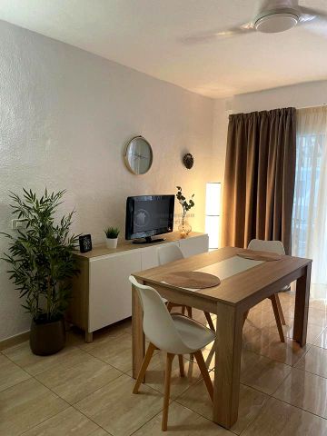 1-Bedroom Apartment for Rent in Playa de las Américas - Photo 3