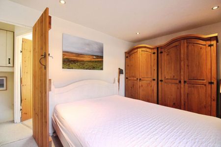 2 bedroom cottage to rent - Photo 2