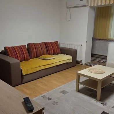 Apartament 2 camere, decomandat, zona Nicolina - Photo 3