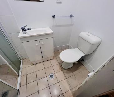 18 Mary Ann, Sydney - Photo 6