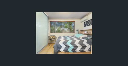 Spacious Apartment Living - Photo 3