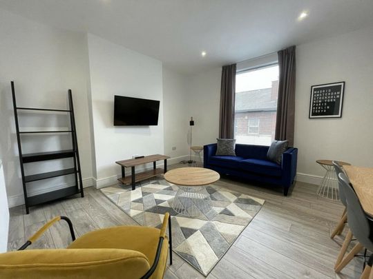 2 bedroom house to rent - Photo 1