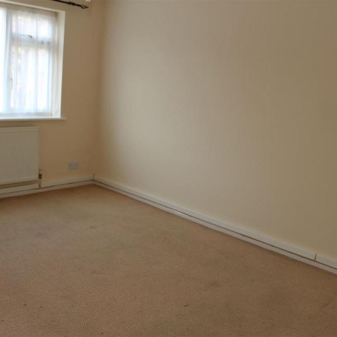 2 bedroom maisonette to rent - Photo 1