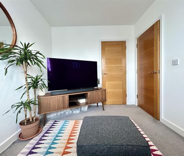 2 Bedroom Flat To Let - Photo 2