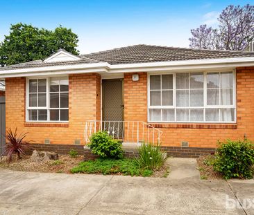 Lovely 2 Bedroom Unit - In The Heart Of Highett! - Photo 4