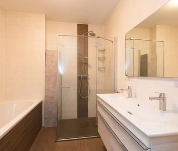 Te huur: Huis Nouchka Fontijnpad in Schiedam - Photo 2