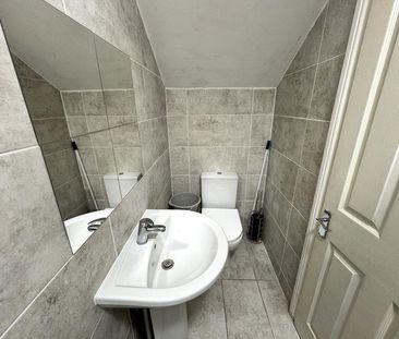1 bedroom flat to rent - Photo 6