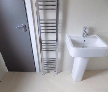 1 bedroom house of multiple occupation to rent - Photo 6