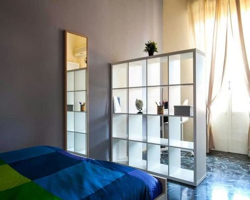 Via Belmeloro, Bologna, Emilia-Romagna 40126 - Photo 1