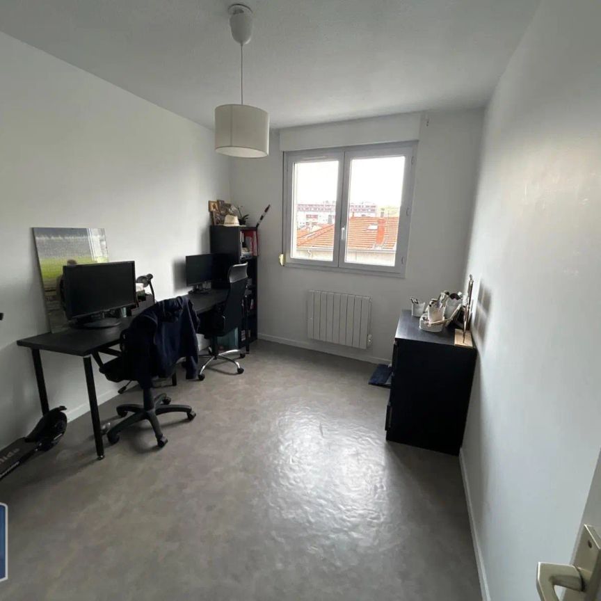 Appartement à louer 3 pièces 63.68m² - Photo 1