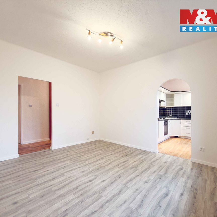 Pronájem bytu 3+1 60 m² - Photo 1