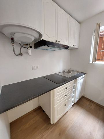 Location Appartement 2 pièces 23m² - Photo 4