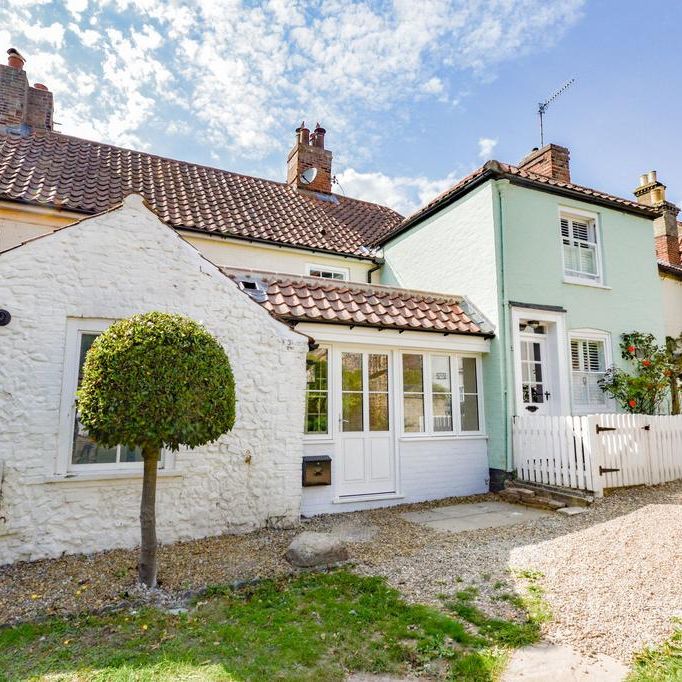 3 bedroom terraced house to rent - Photo 1