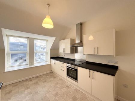 2 bedroom maisonette to rent - Photo 4