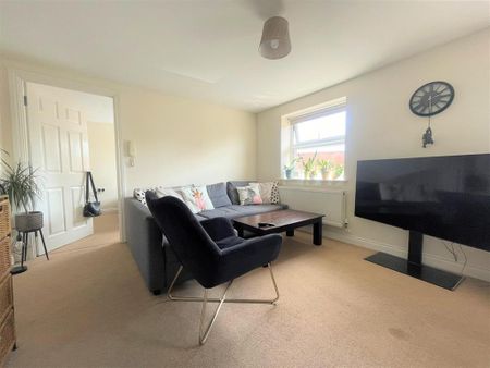 1 bedroom flat to rent - Photo 3