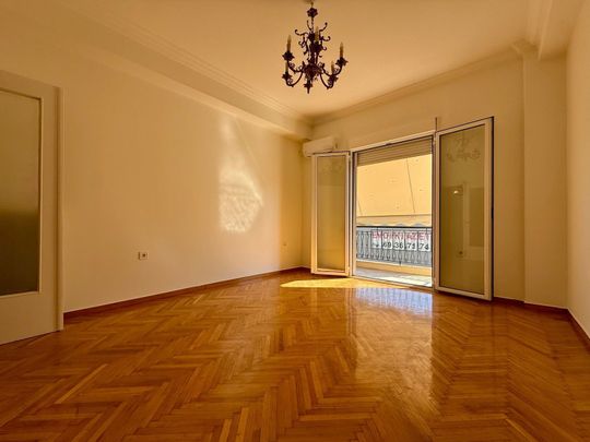 Διαμέρισμα για ενοικίαση Πλατεία Κολιάτσου (Πατήσια) - Photo 1