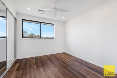 Immaculate Double Story Home - Photo 4