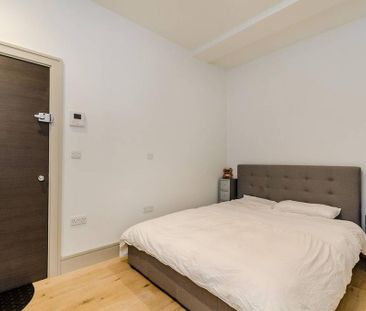 Studio to rent - Photo 4