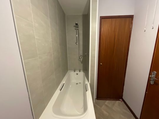 8 Orkney Street, Belfast, BT13 3GR - Photo 1