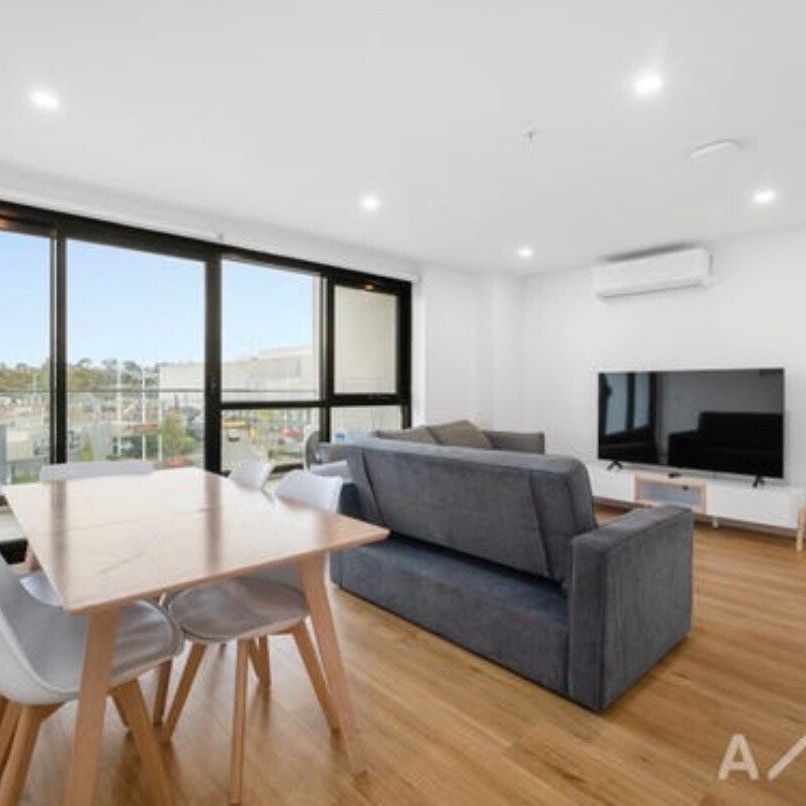 Malvern East - Photo 1