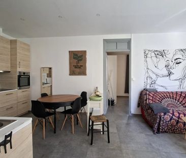 Location Appartement 2 pièces 41m² NICE 06000 - Photo 3